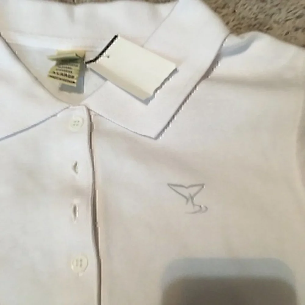 Girls size xlarge white Shamu Sea World polo